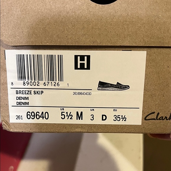 Clarks Cloudsteppers Blue Casual Slip-Ons - Picture 4 of 4